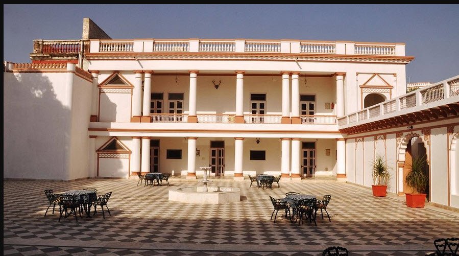 Kuchesar Fort
